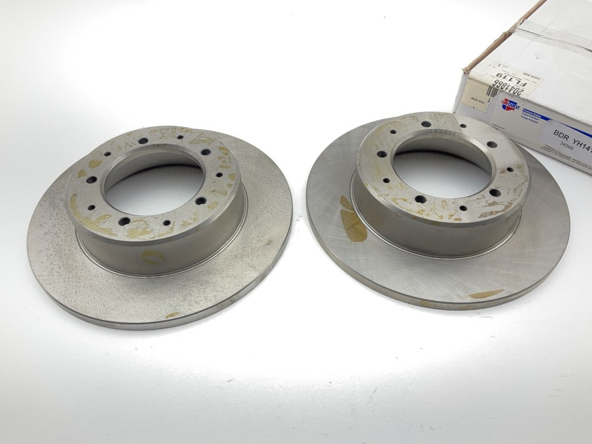2) Carquest 34049 Rear Brake Rotors For 1987-1994 Land Rover Range