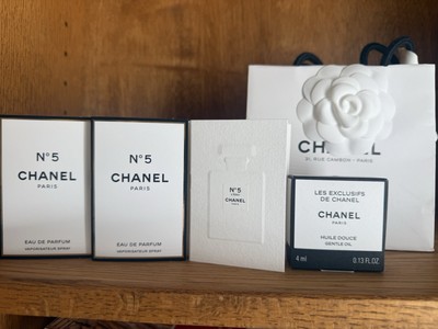 2 CHANEL N°5 Eau de Parfum 1.5ml Each Sample Spray; 1 L eau & One Body Oil
