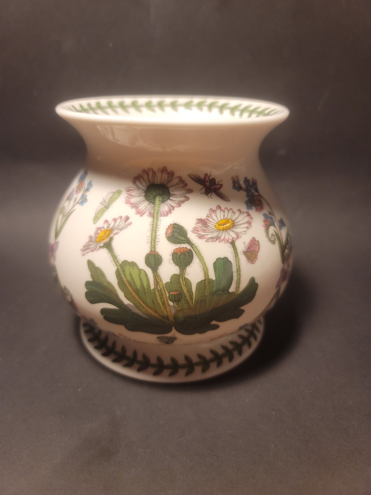 PORTMEIRION BOTANIC GARDEN Butterfly Daisy Oil Burner Wax Warmer 5 Inch-image