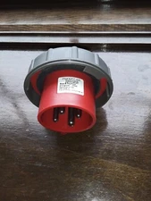 New - Pass & Seymour PS430P7-WR Plug Front Body