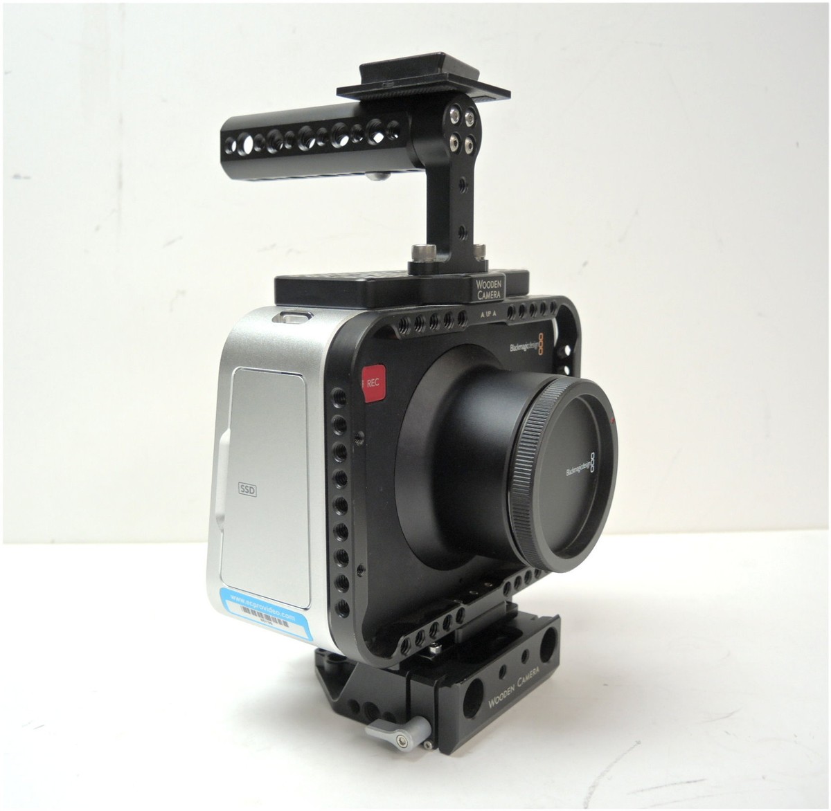 Blackmagic Design Production Camera 4K (EF Mount) - Black Wooden