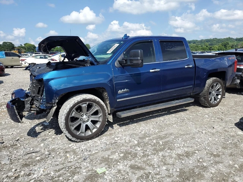 Espejo retrovisor interior delantero central usado se adapta a: Chevrolet Silverado 1500 2018 Foto 2 de 4
