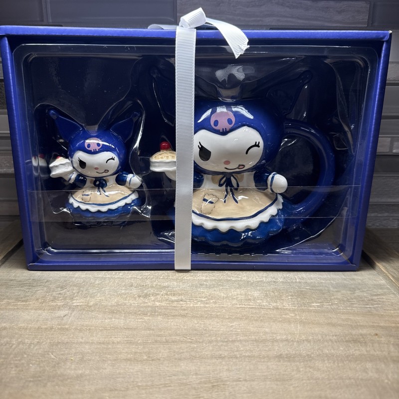 Blue Sky Clayworks Hello Kitty & Friends Kuromi Mug & Matching Mini Figurine Set