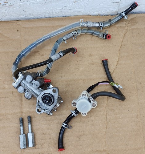 90/100 HP Suzuki Oil Pump w Sensor Assembly 1989-1999 16100-87E11 16250-94710