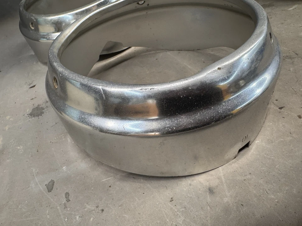 Chevy Impala BelAir Biscayne 1960 faros cubo molduras molduras anillos El Camino Foto 2 de 4