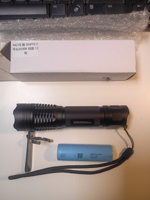 Convoy M21B XHP70.3 HI LED Flashlight   Ready to Ship from the USA