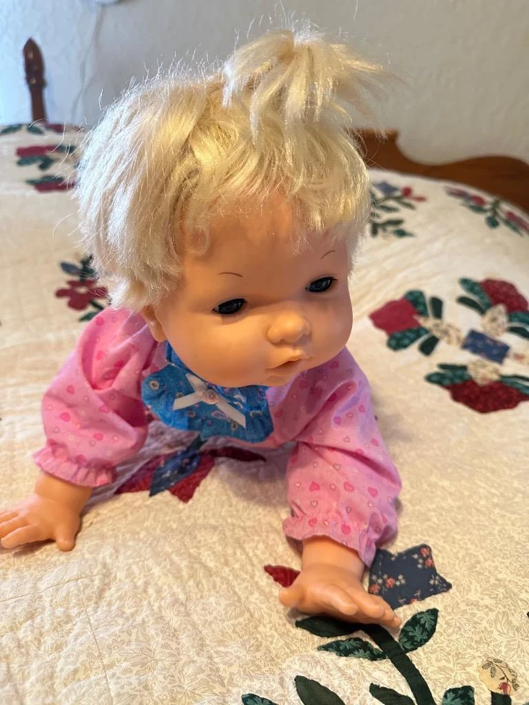 Baby doll that crawls on sale and cries