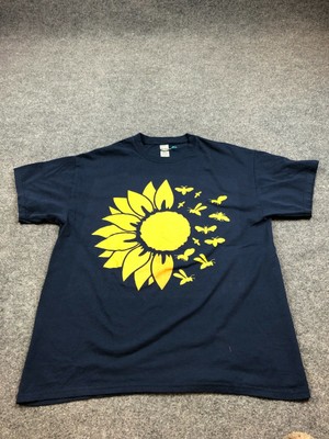Gildan Flower Petal Graphic T-Shirt 