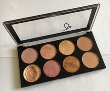 Image of Revolution Blush Palette Golden Sugar 2 Rose Gold Nude Pink Petal Flower SeeD1