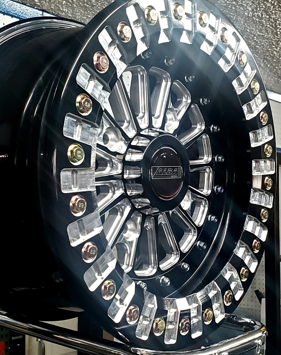 Can Am X3 4/136 Crusher Pro w/ Pro Ring & Center Cap ARMAT Can Am X3 4/136 Crusher Pro w/ Pro Ring & Center Cap ARMAT