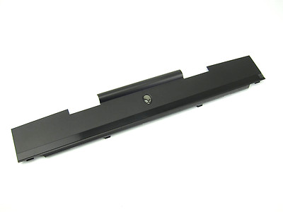 OEM Alienware M15x Center Power Button Cover  Hinge Cover - 7R5VJ 07R5VJ B