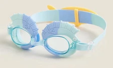 Rip Curl SUNNYLiFE Kids Finn The Fish Swim Goggles Aqua One Size New