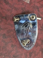 Fender 3 bolt neck plate w original mounting screws 1975
