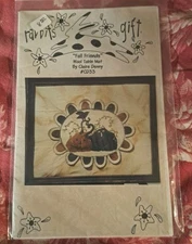 Fall Friend's Halloween Table Matt Penny Rug Primitive Folk Art Applique Pattern