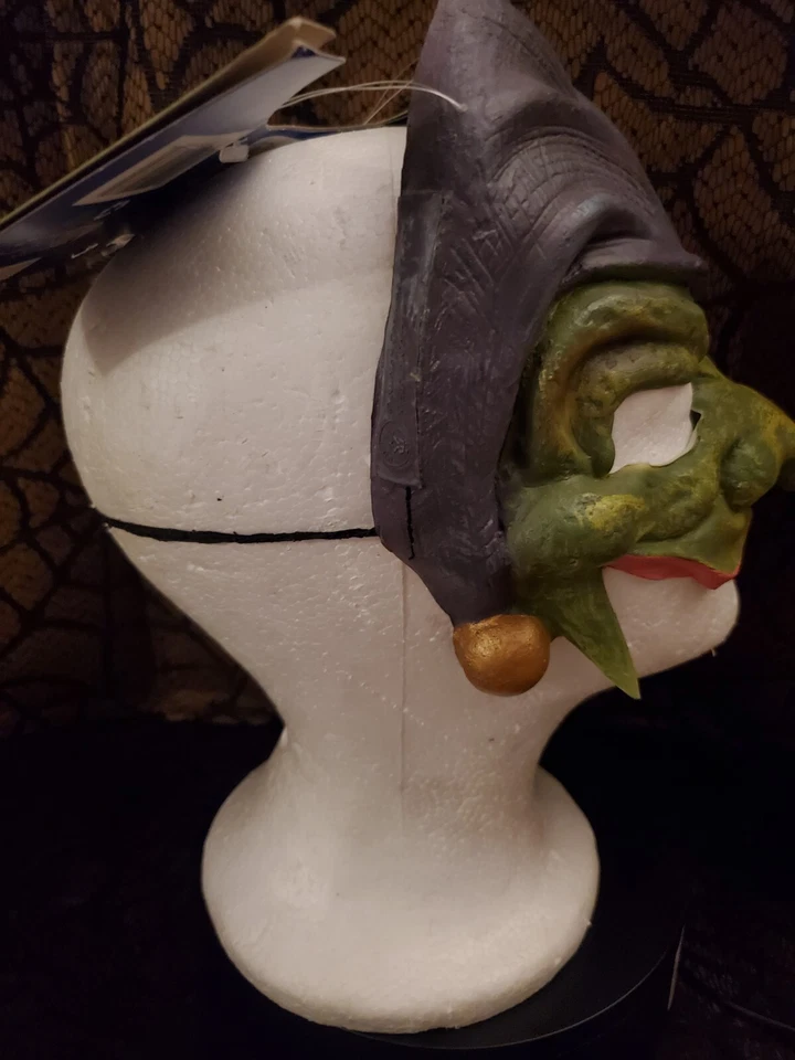 Jokester Chinless Halloween Mask Rubies Costume New 2011 Mardi Gra Jester Party - Image 4 of 4
