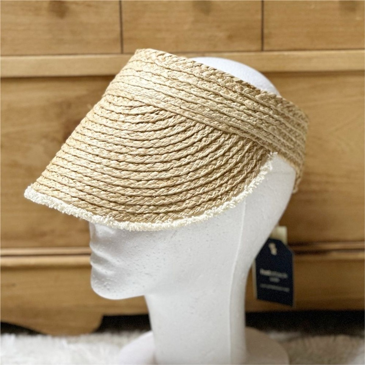 Brand new Visor from Revolve rEvolve Vive Headstrap with Flip-up Visor Passes  main image 2