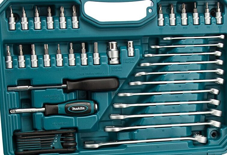 Makita 227 Piece General Maintenance Kit Spanner Screwdriver Socket Set Mechanic eBay