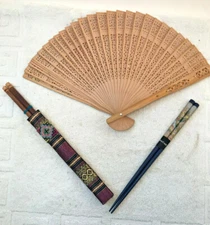 VTG Oriental Wood Folding Fan 2 New Pairs Decorative Chopsticks 