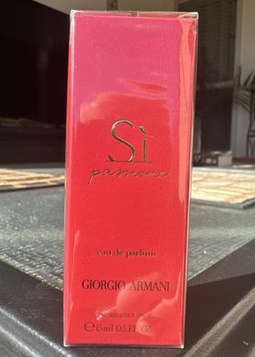 Si Passione Giorgio Armani Eau de Parfum .5 Oz 15ml Travel Size Spray New Sealed