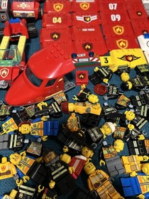 Huge Lego Minifigure City Fire Lot: 7206 Helicopter Boat Truck House 7207  60107