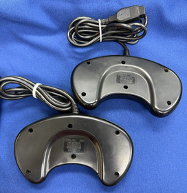 Sega Genesis 1601 16 Bit Gaming Console, Controllers, Non-Working Parts/Repair