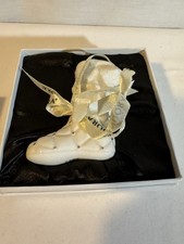 2012 Pandora Limited Edition White Quilted Porcelain Stocking Boot Ornament Read