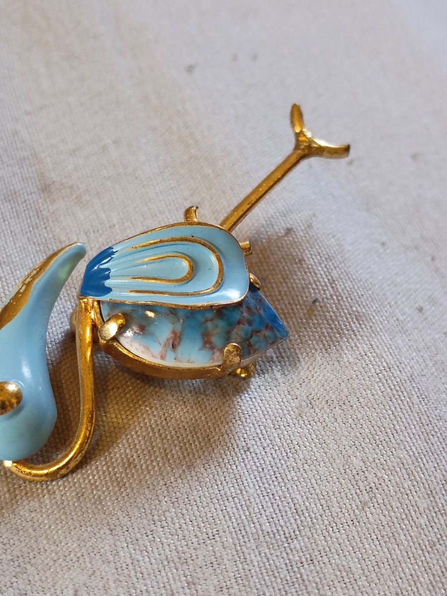 Beautiful Vintage Blue Art Glass Body Flamingo Brooch Made In Germany. View 5