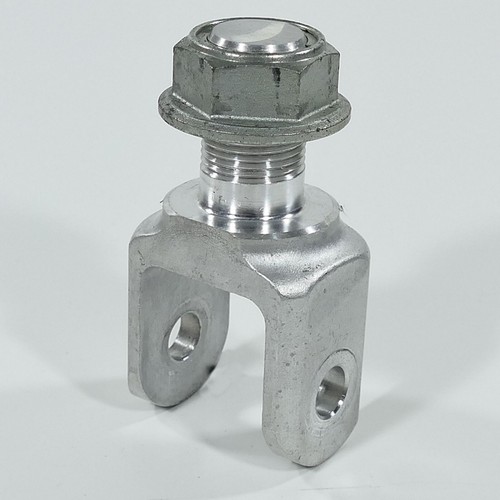 SUZUKI GSX-R 1000 K3 K4 WVBZ Federbeinaufnahme Aufnahme Federbein nur 19480km