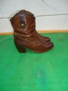 FRYE JACKIE BUTTON SHORT BROWN LEATHER WOMEN BOOT SZ# 7.5 ...