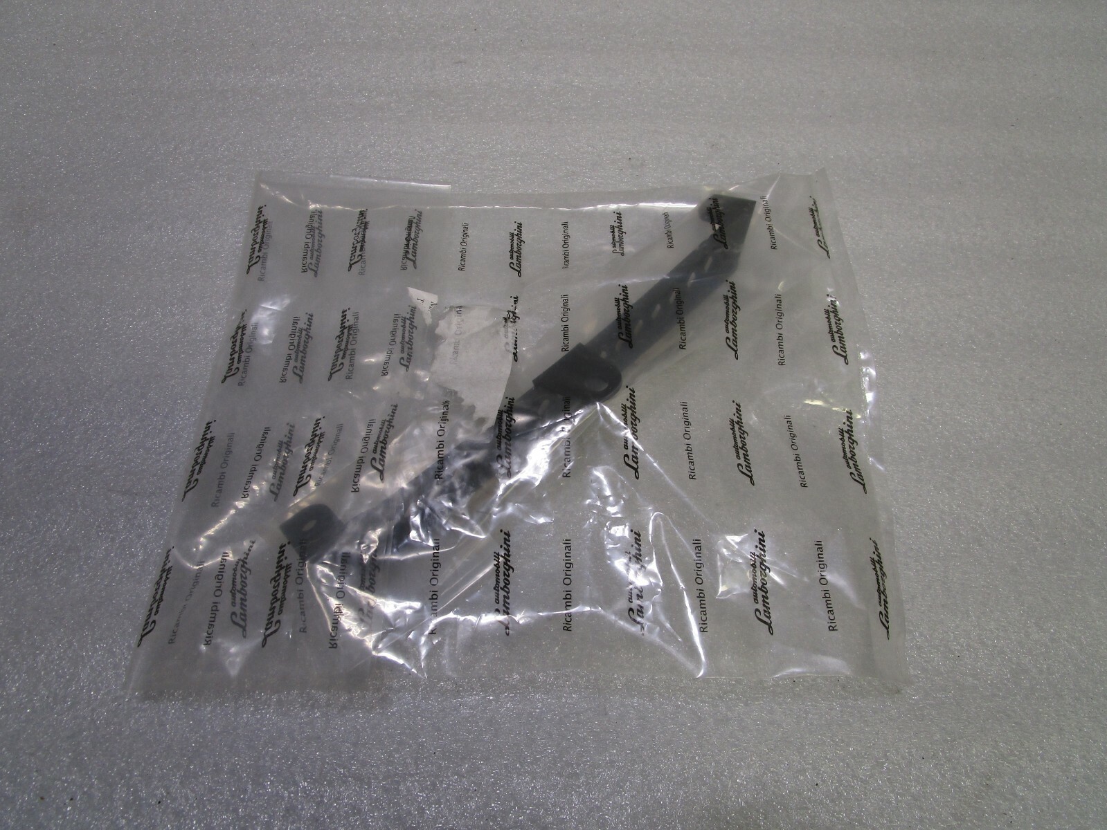 Lamborghini Gallardo LP570 Front Bumper Grille Vent Trim 2009 - 2014 OEM