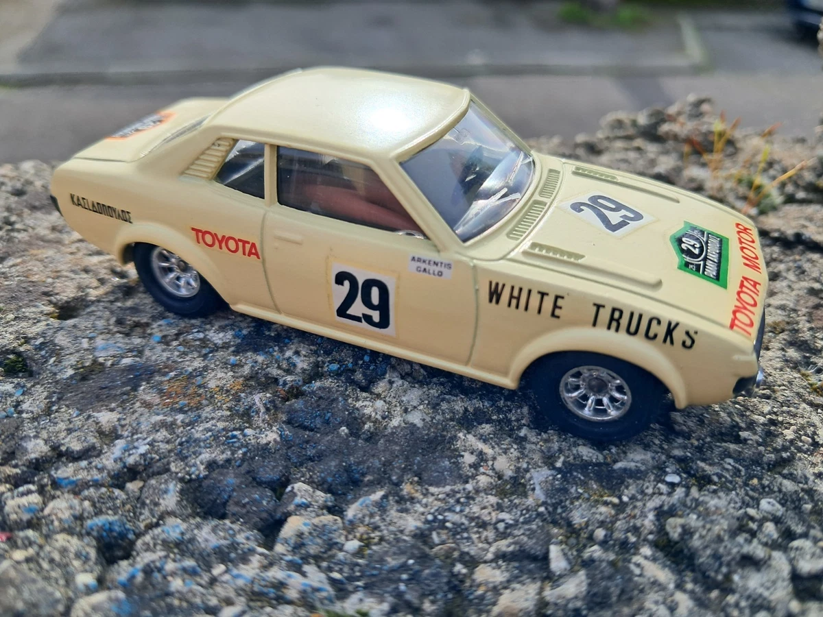Norev Collection Japon 1/43 - Nissan Skyline V 35 2003 Silver