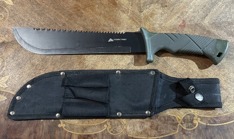 OZARK TRAIL Machete Survival Knife 10” Blade 16” OVERALL in sheath - VGC. 57..