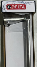 Delta Brilliance Stainless Stryke 18" Towel Bar 77618-SS Sealed 