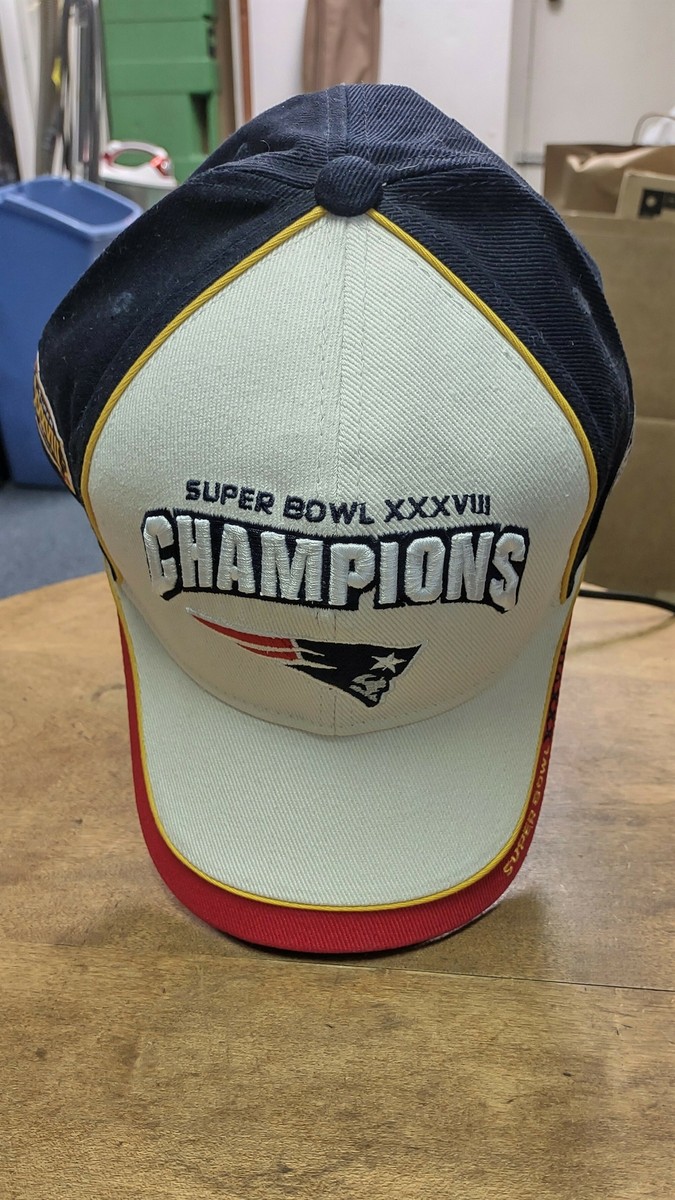 Reebok New England Patriots Super Bowl XXXVIII 38 Champions Locker