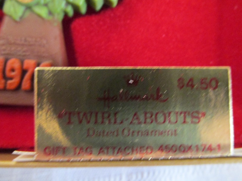 MIB Vintage 1976 Partridge Twirl Abouts Hallmark Tree Trimmer Christmas