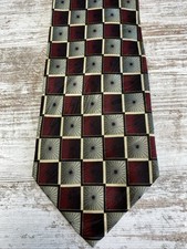 Croft  Barrow Mens Necktie Silk Tie 60  Long 4  Wide Red Gray Geometric Retro