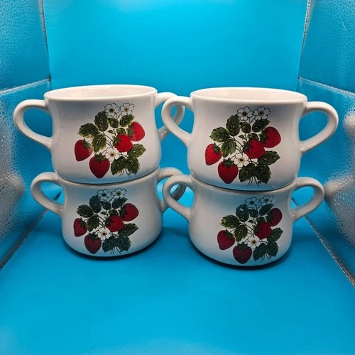 Vintage McCoy Strawberry Country Soup Bowl Double Handle Lot of 4