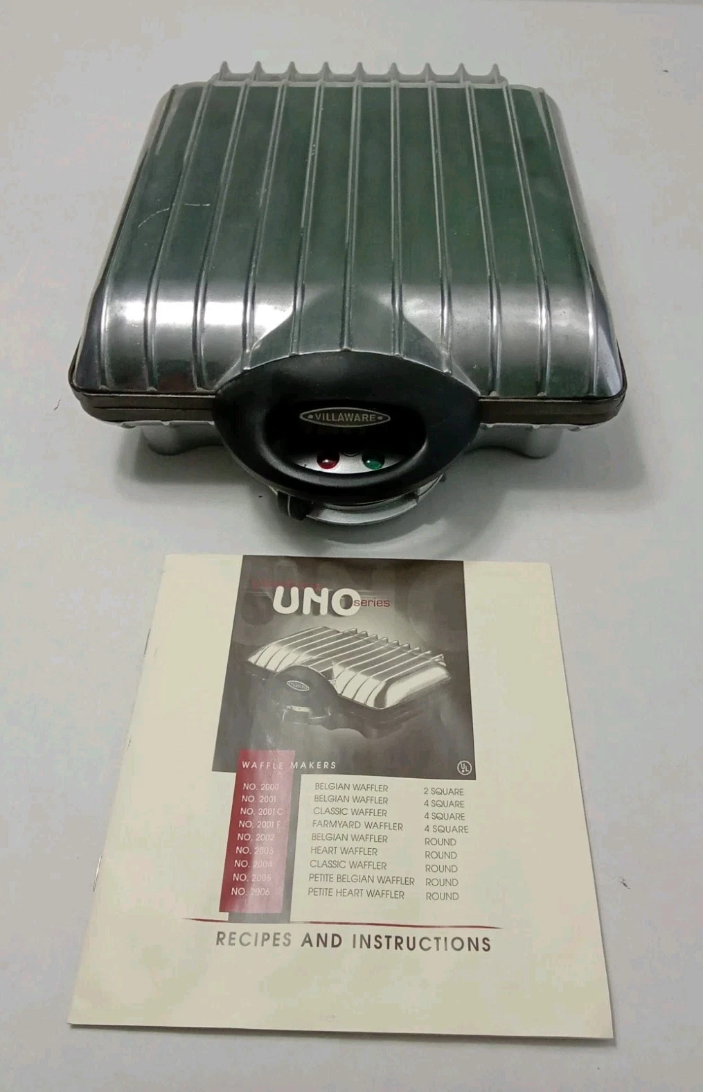 Villaware 2001 Uni Belgium Waffler 4 Square Waffle Maker Villaware