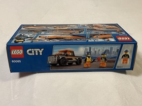 Brand New Sealed Retired LEGO City 60085 4x4 with Powerboat Speed Boat Truck