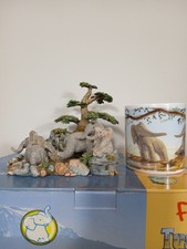 Tuskers Elefant Ornament spritzt herum mit Becher verpackt signiert von Barry Price