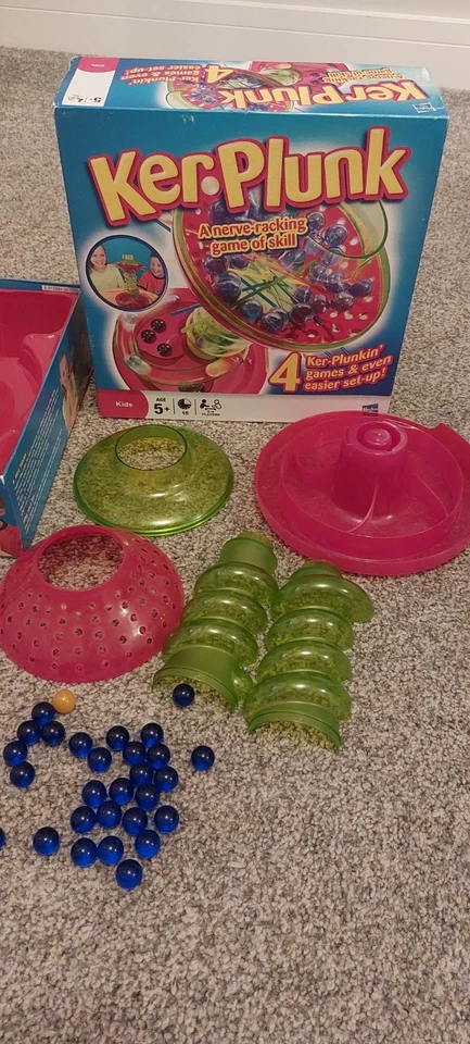 KerPlunk Board Game by Hasbro - Image 2 of 4
