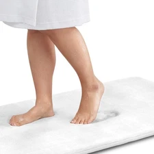 Genteele Memory Foam Bath Mat Non Slip Absorbent Super Cozy 20" x 32", White 