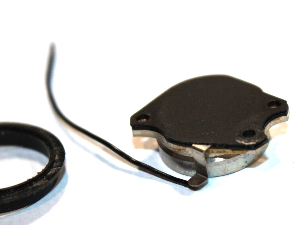 Minolta Serie SRT Caja Batería con Tornillos y Escudo, Repuestos Cámara Foto 3 de 4