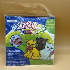 Makit  Bakit Glittering Suncatcher Cats Kittens NEW - Crafts Activity