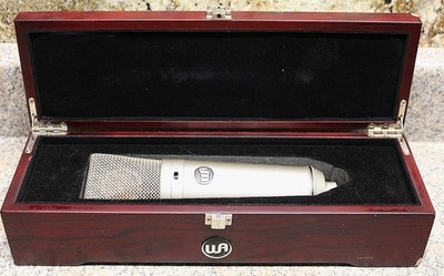 Warm Audio WB-87 Microphone And Box