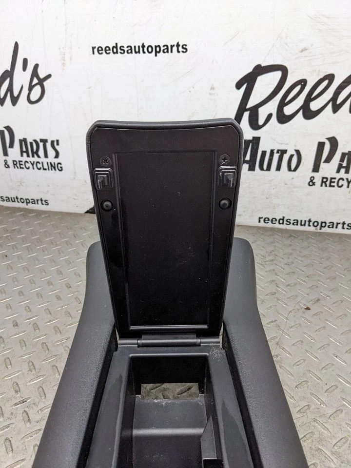 Consola piso delantero compatible con 16-23 MAZDA MX-5 MIATA 1167641 Foto 4 de 4