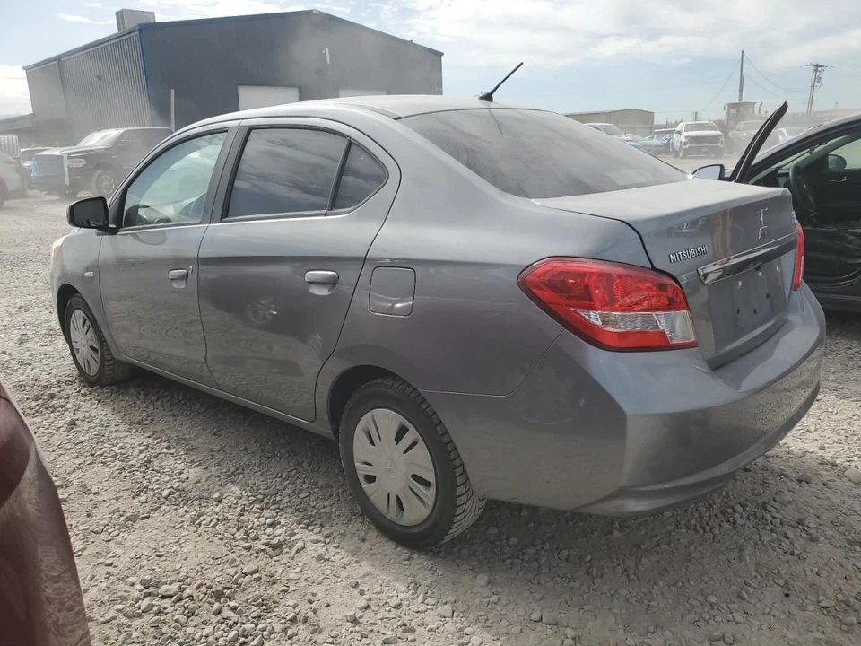 Bote de vapor de combustible Mirage 2018 6392647 Foto 2 de 4