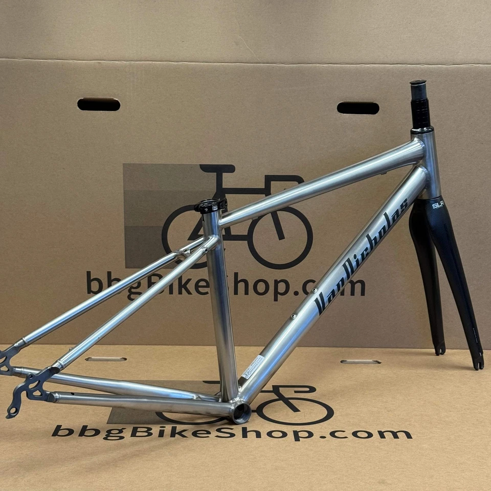 48cm Van Nicholas Titanium Road Frameset with Carbon Fiber Fork - Image 3 of 4