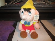 Vintage WALT DISNEY Animated Film Classic Pinocchio 8" Tall Plush NWT
