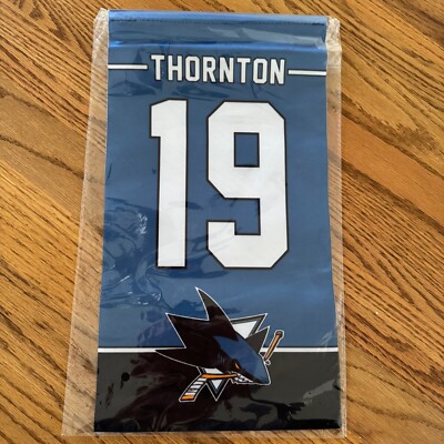 JOE THORNTON 9''x16'' MINI JERSEY BANNER SAN JOSE SHARKS 11/23/2024 NICE!!